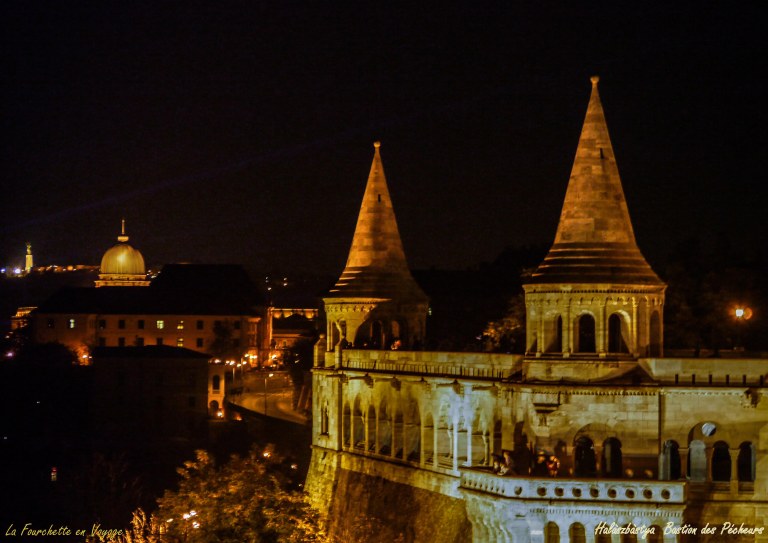 Halàszbàstya       Bastion des Pécheurs