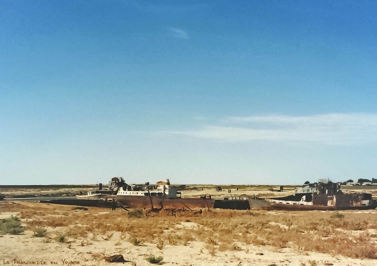 bateaux abandonnés Mer d'Aral 2